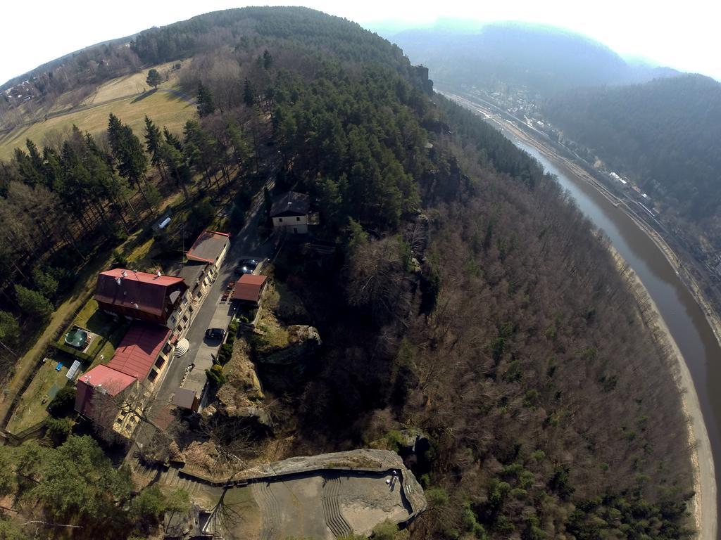 Hotel Garni Belveder Hřensko Екстериор снимка