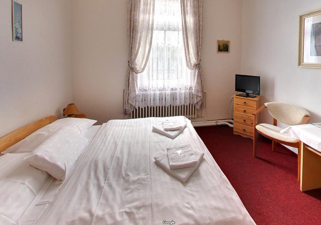 Hotel Garni Belveder Hřensko Екстериор снимка