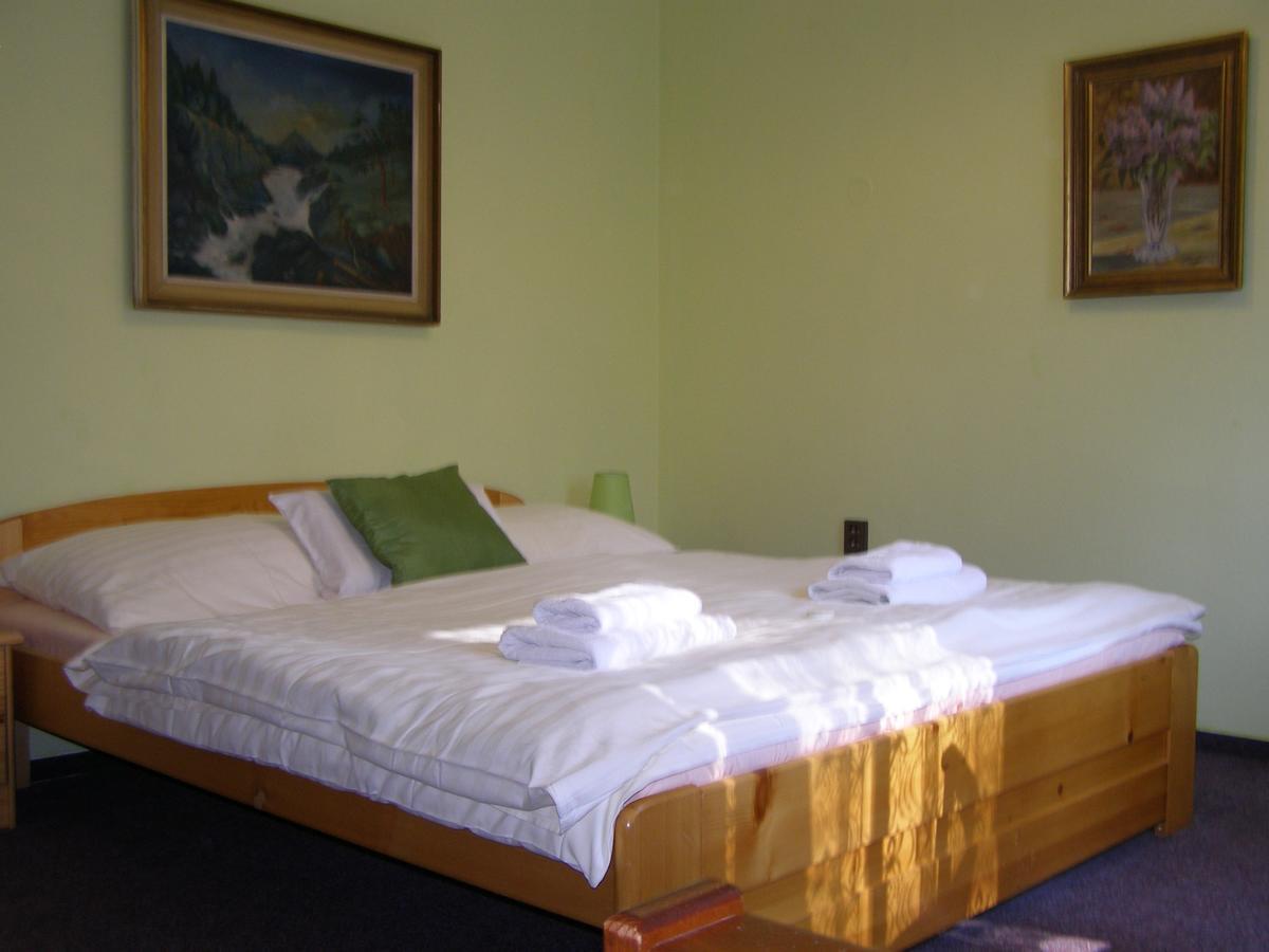 Hotel Garni Belveder Hřensko Екстериор снимка